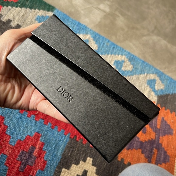 Dior New 65mm Woman’s Sunglasses with Black leather case - Picture 8 of 16